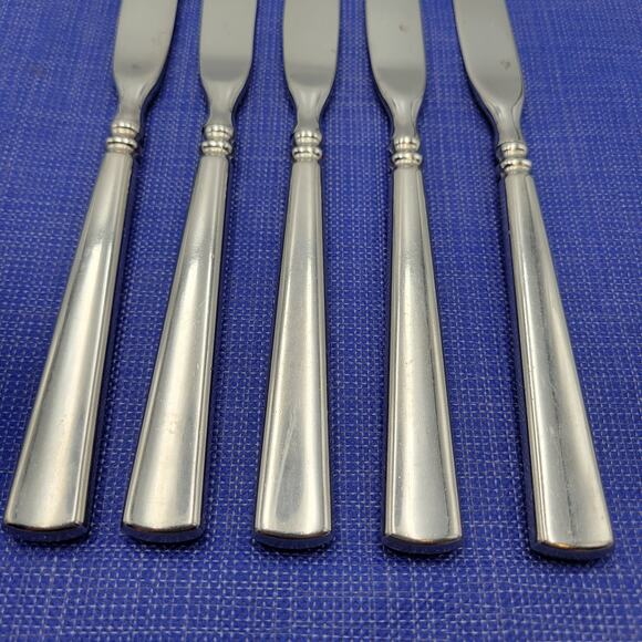 Oneida EASTON All Glossy Stainless Flatware 9 3/8" Dinner Knives Set of 5 - Picture 5 of 6